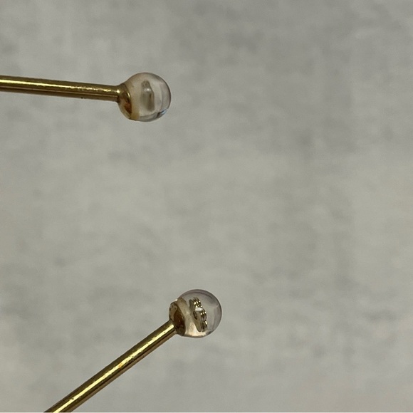 LOUIS VUITTON Wire Bracelet Gold Tone Ball Tips Fluer - Picture 3 of 15